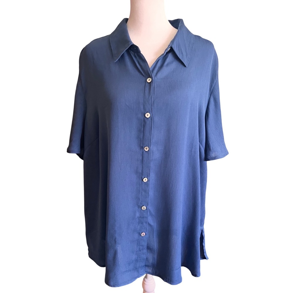 Susan Graver XL Blue Textured Short Sleeve Button Down Blouse Shirt Pristine